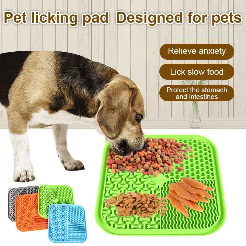 Tapis de léchage en silicone pour chien